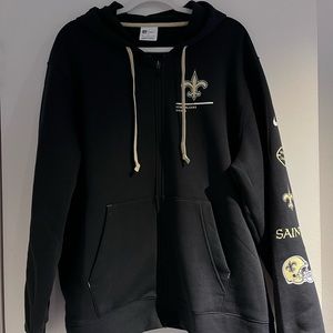 Official NFL New Orleans Saints sweatshirt.
